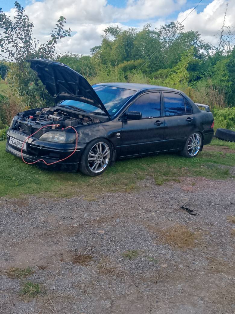 mitsubishi lancer