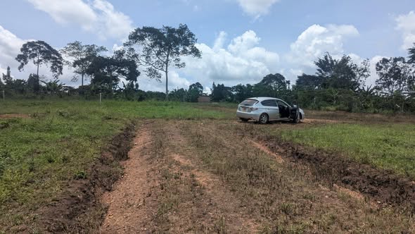 A picture of Land at 8M UGX ready title