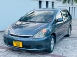 A picture of TOYOTA WISH KALI SANA