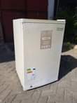 A picture of Nina uza tv nch 32 smart 295k frj 270 0689319654