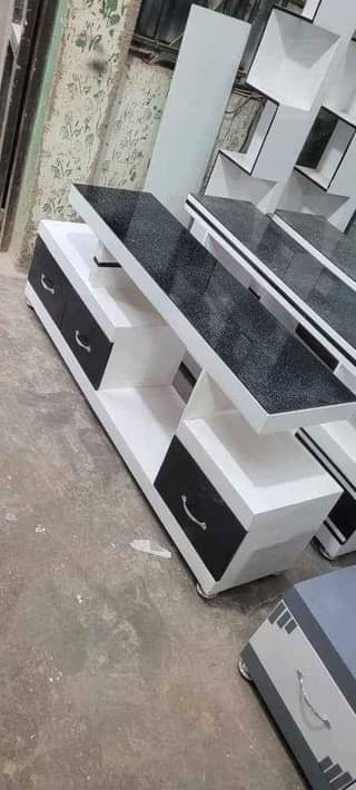 A picture of Furniture store