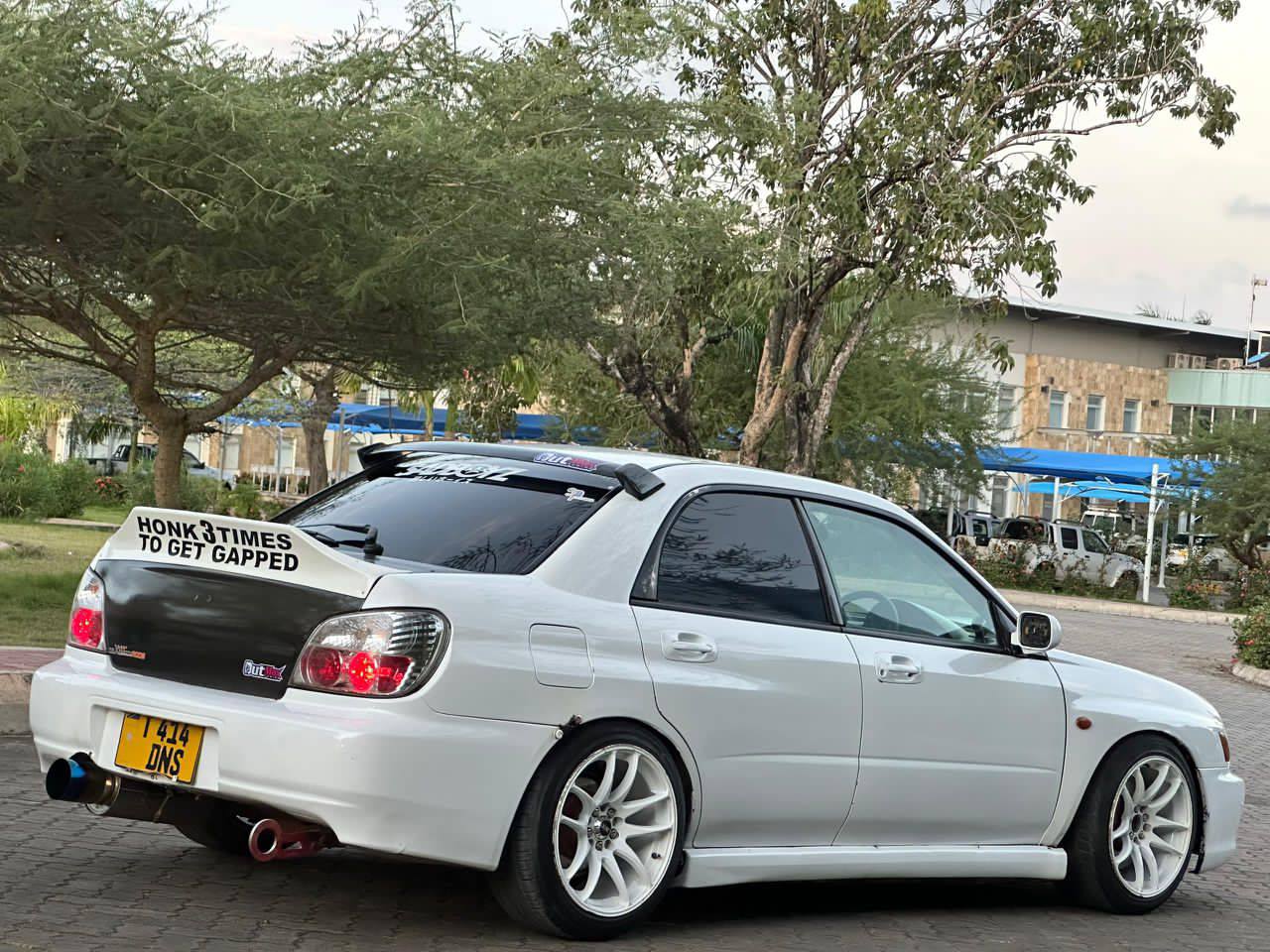 A picture of Price Bei 22.8M SUBARU IMPREZA WRX Manual 5 GEARS HKS