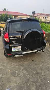 A picture of 2004 05 Toyota RAV4 Everything working perfectly well Owner just