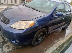 A picture of Toyota Matrix 05