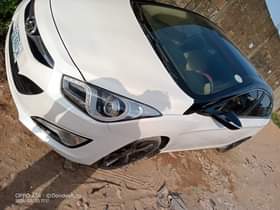 A picture of Super clean 2014 Hyundai i40 pure firstbody pan untouched Engine