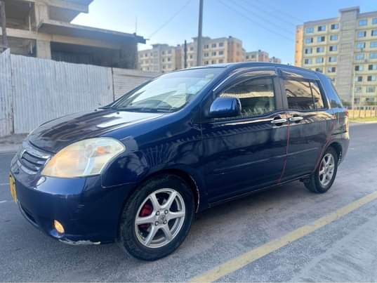 A picture of TOYOTA RAUM