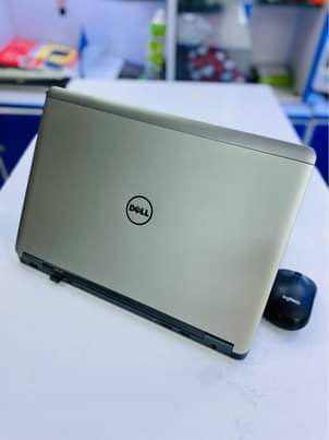 A picture of Dell Latitude E7440 Core i7 16gb Ram 500Gb Rom 650k