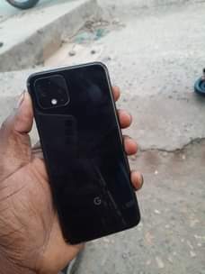 A picture of GOOGLE PIXEL4 PLAIN