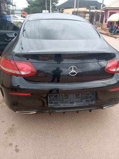 A picture of Distressed sale Foreign used 2018 c300 coupe sports old entry