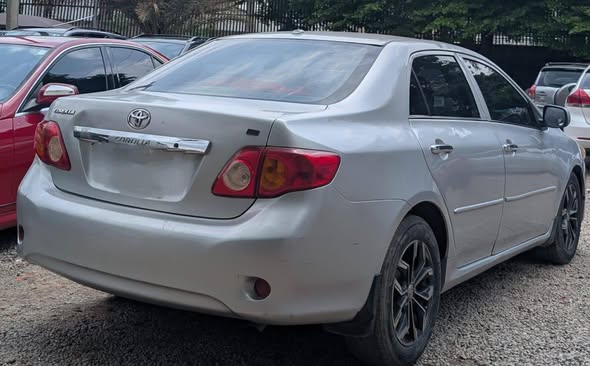 A picture of EXTREMELY CLEAN 2010 TOYOTA COROLLA IN EXCELLENT CONDITION UNTAMPERED ENGINE
