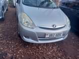A picture of TOYOTA wish