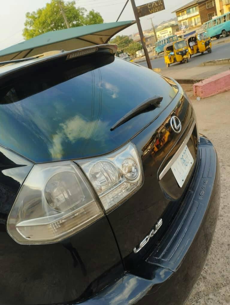 A picture of 2009 LEXUS 09 Good