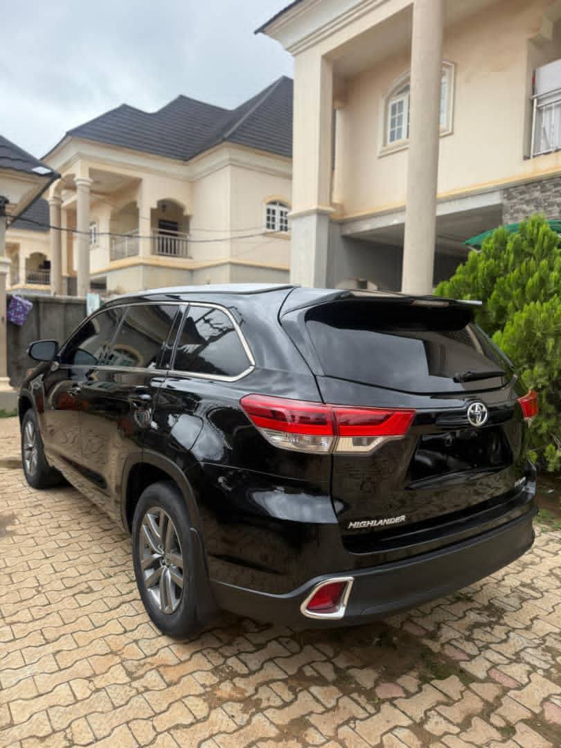 A picture of 2015 Highlander
