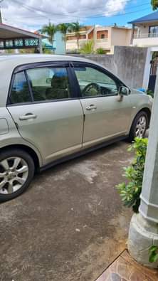 used nissan tiida