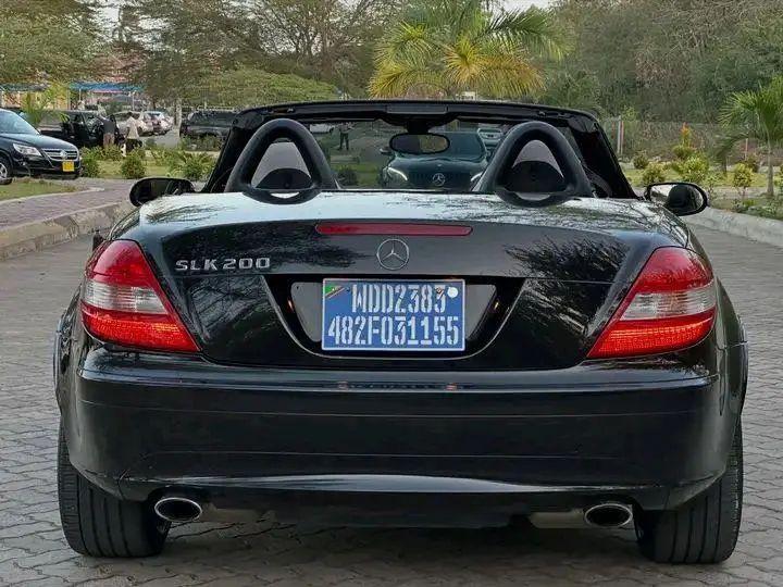 A picture of MERCEDES BENZ