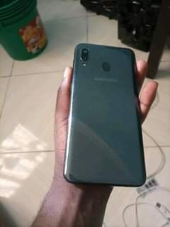 samsung a20