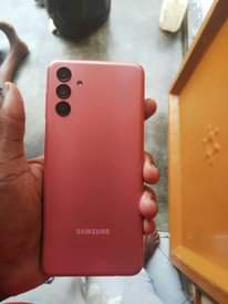 A picture of Samsung A04s