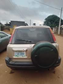 A picture of  first body Honda crv 1999 model