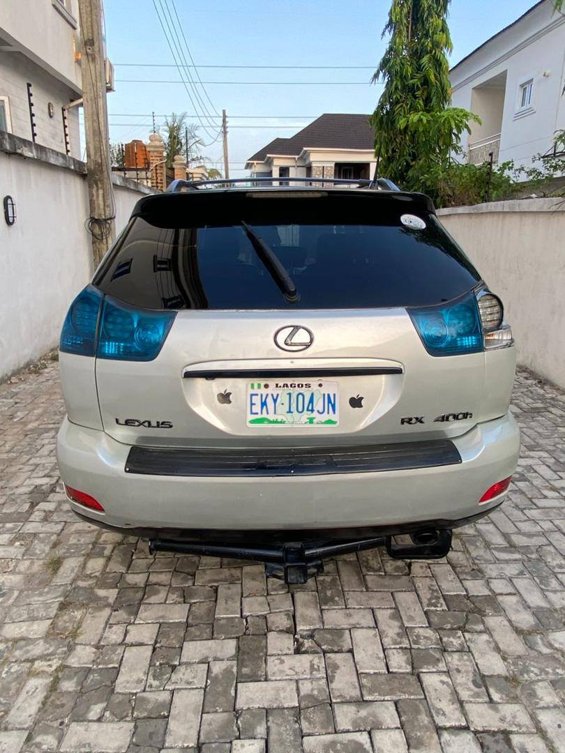 A picture of Lexus Rx330 08 Hybrid