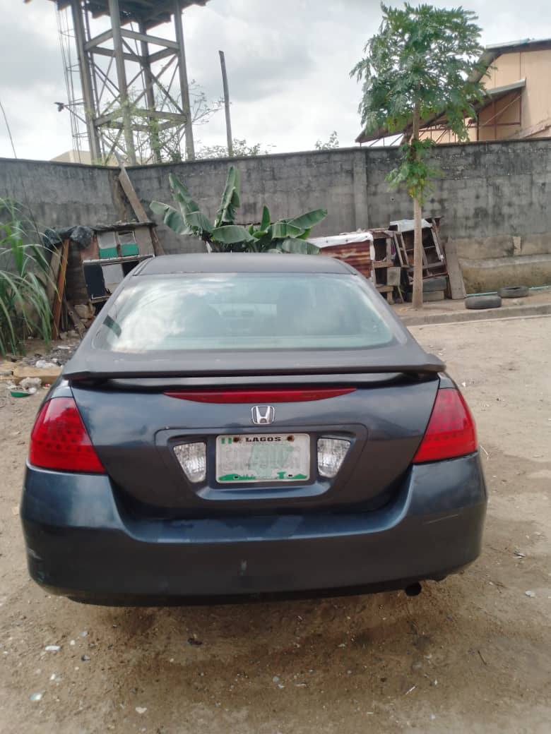 A picture of Honda Accord Discussion continues 2007 registered 09066107030 