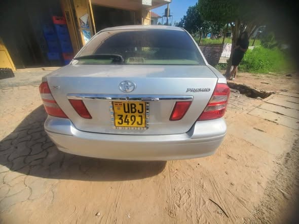 toyota premio