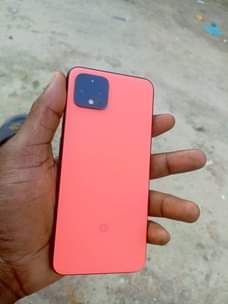 A picture of Pixel4 plain