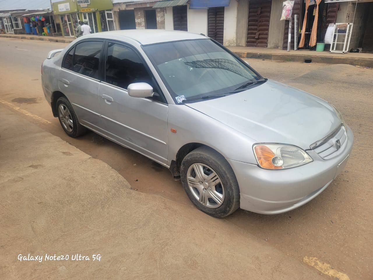 A picture of CLEAN 2003 HONDA CIVIC