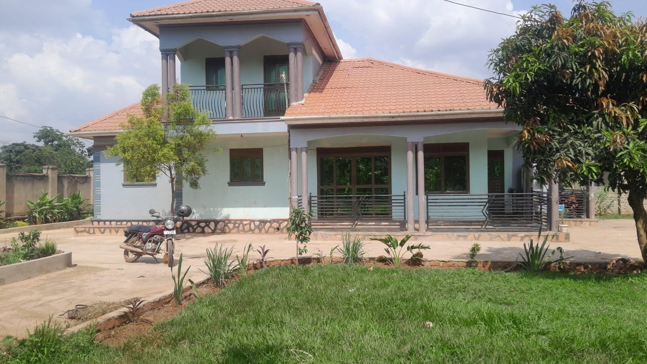 A picture of House for sale
