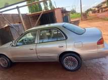 A picture of 2000 Corolla