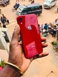 A picture of Iphone xr