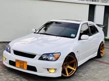 used toyota altezza