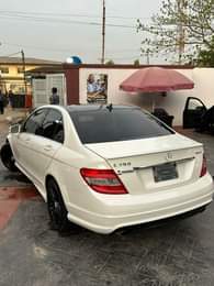 A picture of KinzzyAuto s LTD 08109018982 9 000 000 Refer and earn