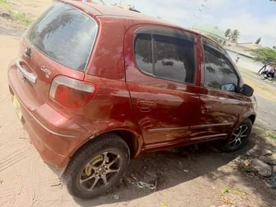 A picture of Vitz cravia engine 1ns cc 1290 Full Ac full documents
