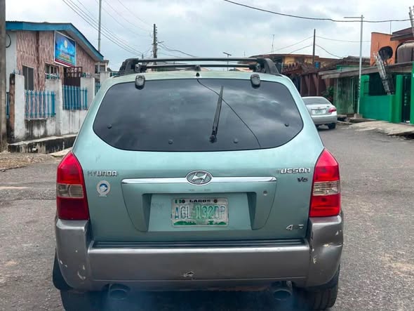 A picture of Hyundai Santa Fe