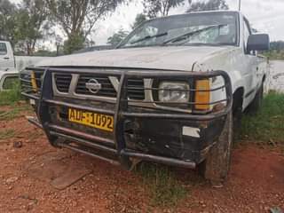 used nissan hardbody