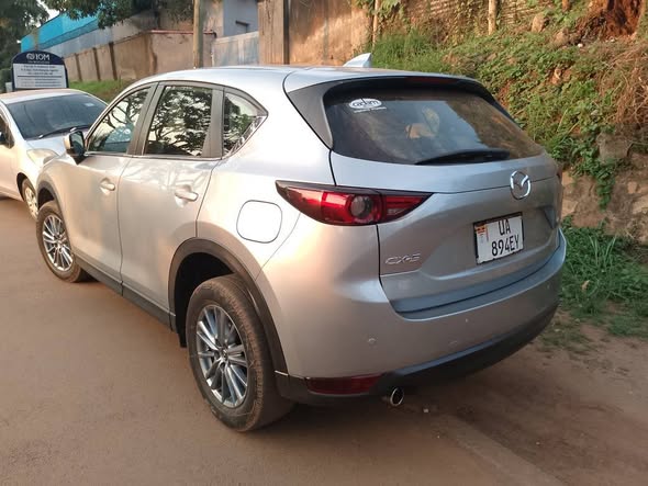 A picture of Mazda CX 5 Model2017 Petrol Engine 0787181703 0704482571 Call Whatsapp
