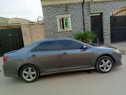 A picture of Super clean 2013 Camry Pure first body Untempered engine Toks