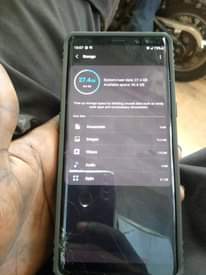 A picture of Samsung galaxy note 8