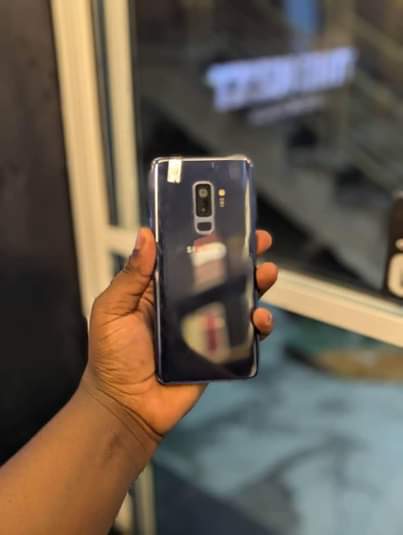 A picture of Galaxy s9 plus