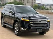 A picture of Toyota land cruiser 2022 GXR