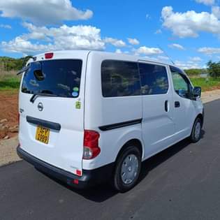 nissan nv200