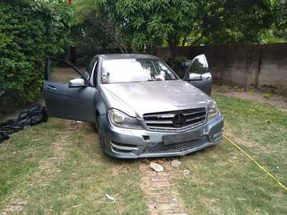 mercedes benz c200