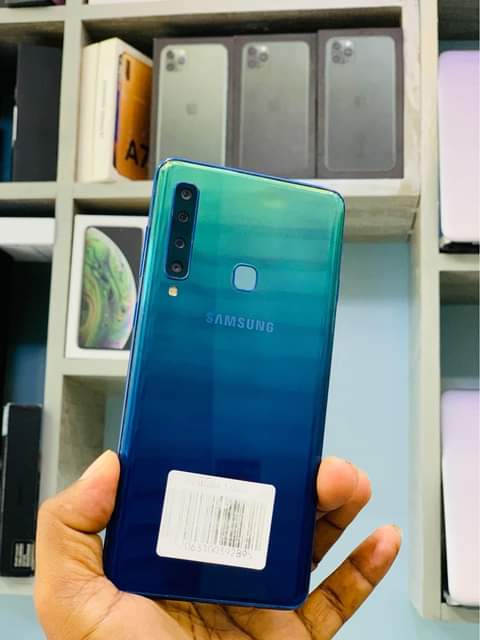 A picture of SAMSUNG A9 128GB