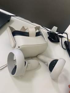 A picture of Oculus quest 2vr