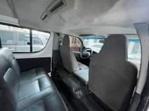 A picture of Toyota Hiace bus