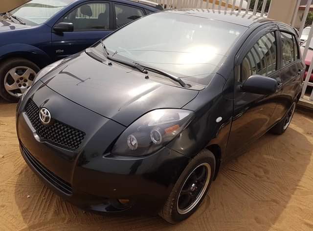 A picture of Toyota Yaris 08063194033