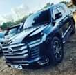 A picture of V8 2007 2022 KIT 200M