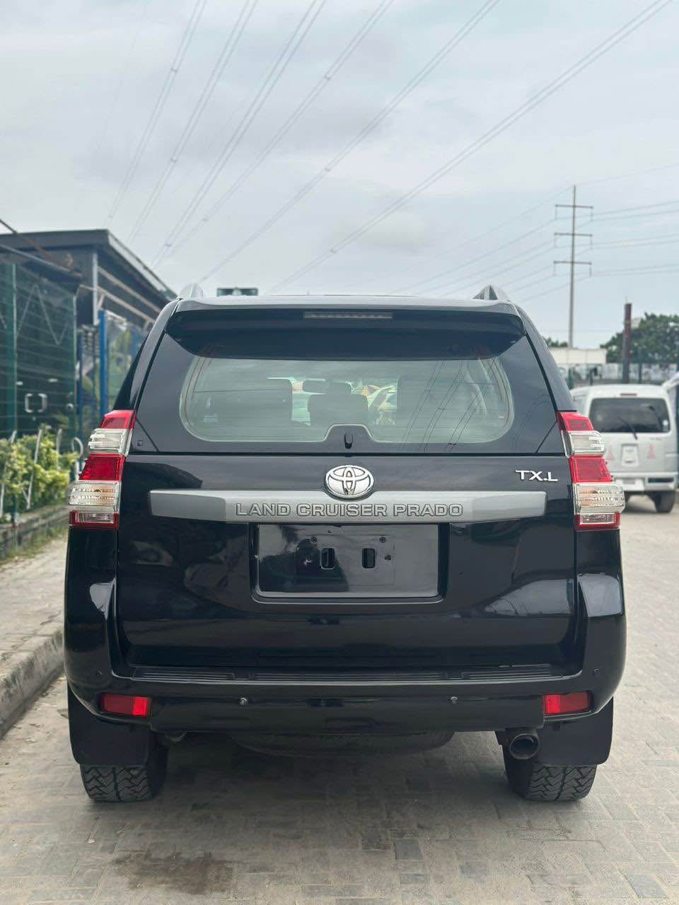 A picture of 2015 Registered Toyota Prado Bought Brand New 80k miles At