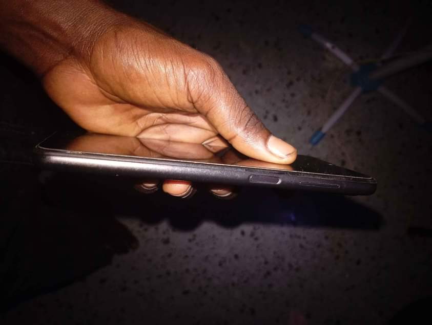 A picture of Samsung galaxy A12