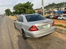 A picture of Distress Mercedes C230